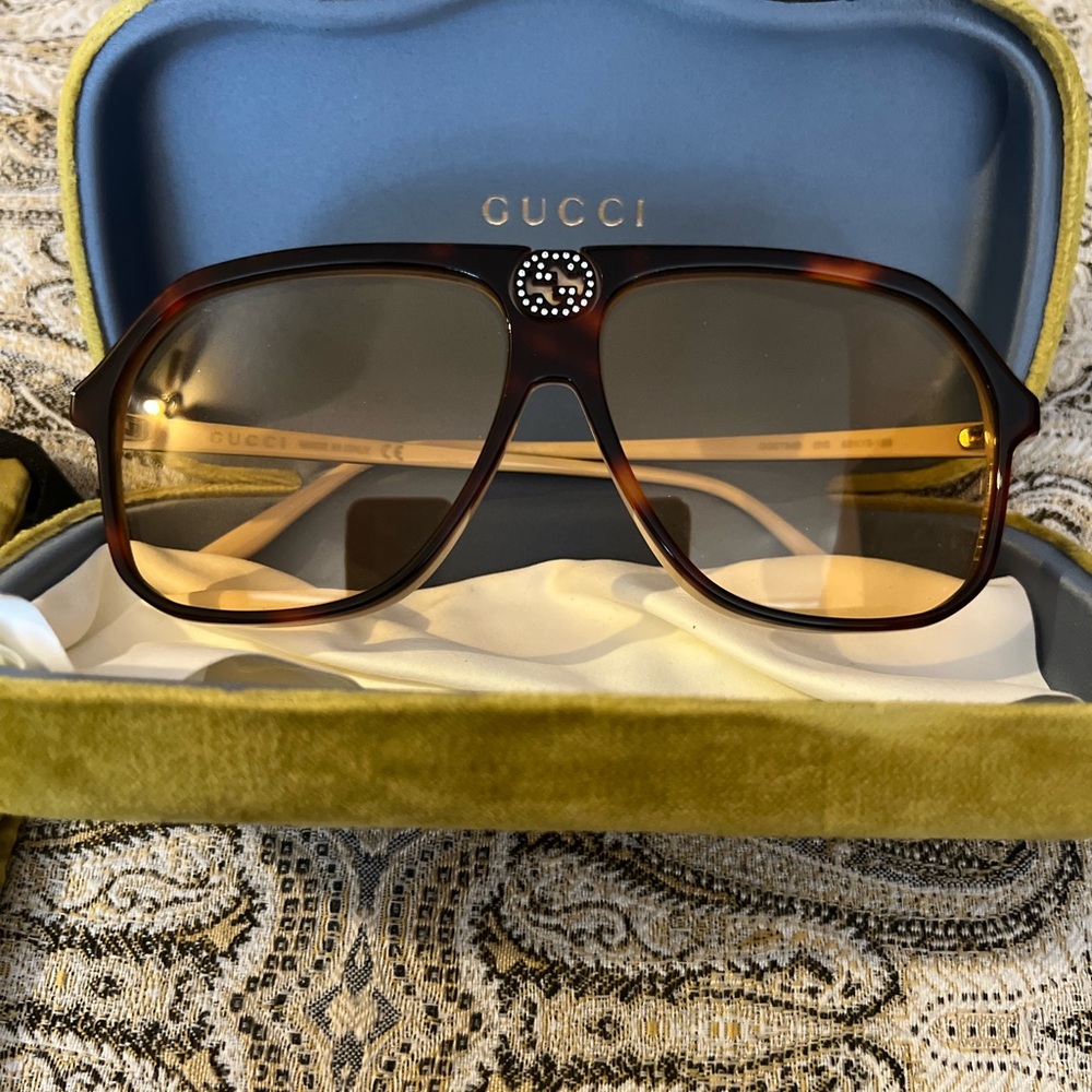 Gucci Brown Aviator Sunglasses - Havana